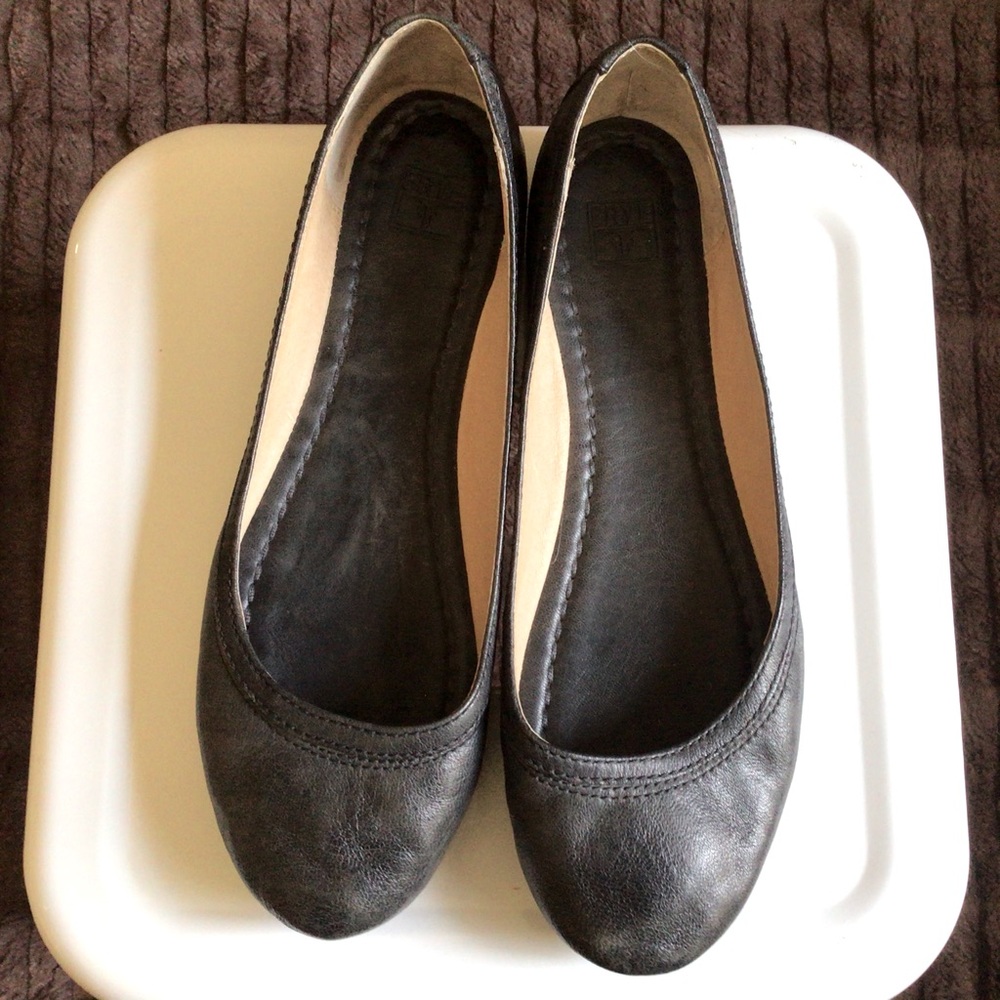 Frye Carson Ballet Flats 7.5 dark blue charcoal